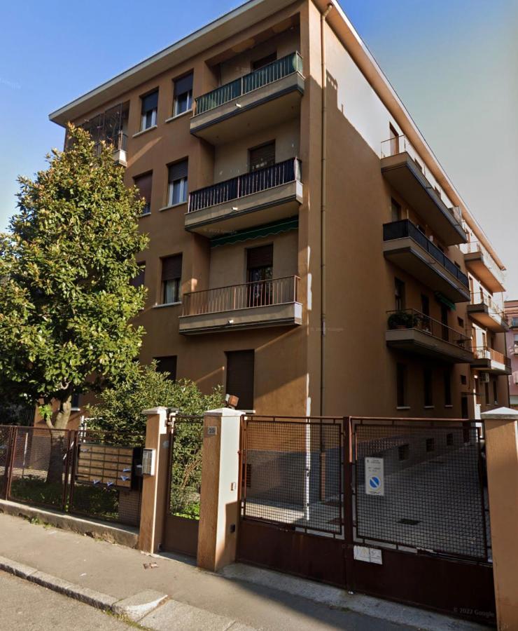 Casa Meo Apartment Болоня Екстериор снимка